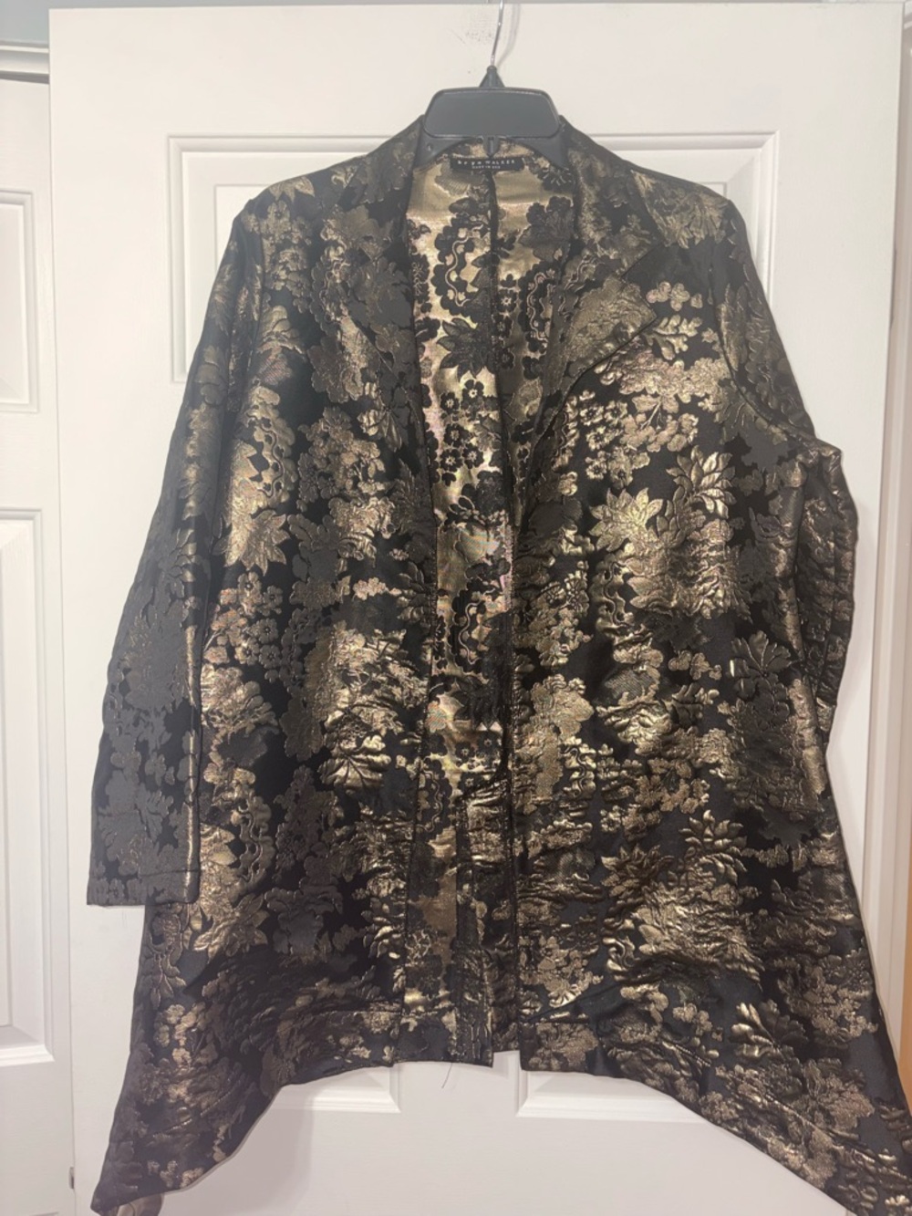 bryn Walker Black & Gold Floral Brocade Blazer